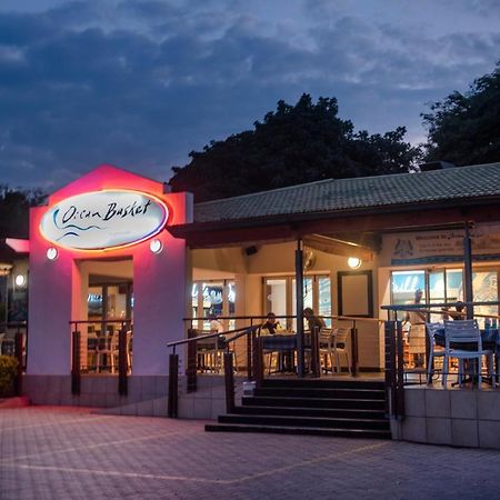 Palm Park Hotel Lephalale Экстерьер фото
